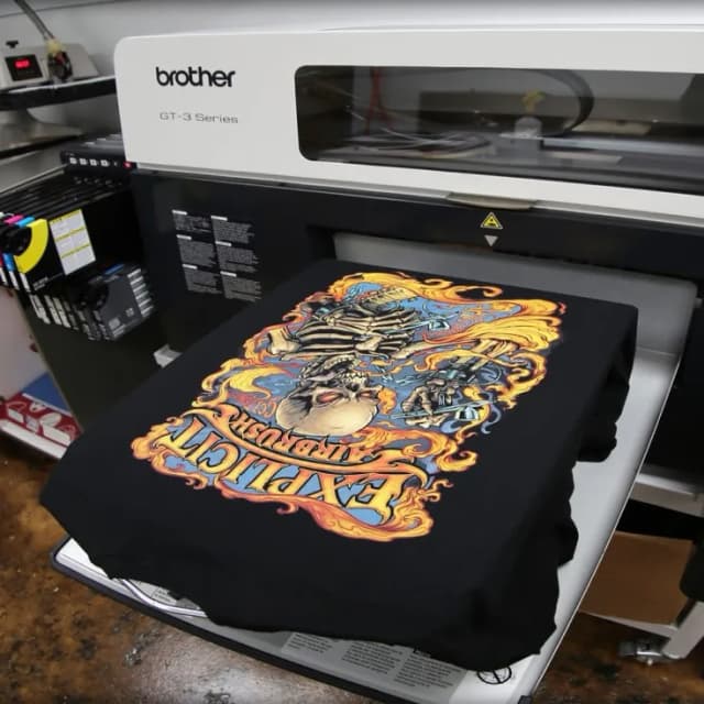Печать на спецодежде: стандарты и подходы - AlexPrint